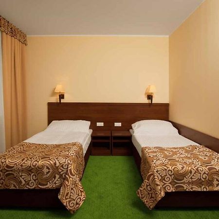 Hotel Zielony Poznań Extérieur photo