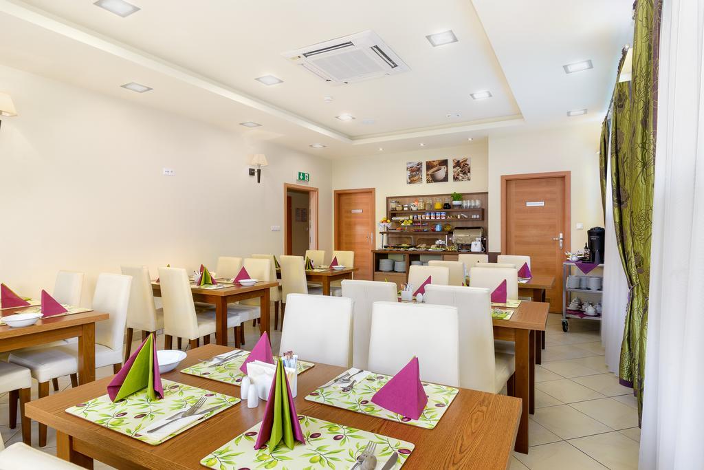 Hotel Zielony Poznań Extérieur photo
