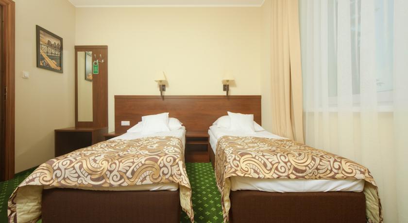 Hotel Zielony Poznań Extérieur photo